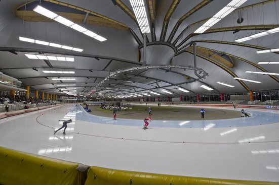 Eisschnelllauf in der Max Aicher Arena