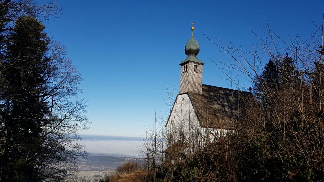 Wanderung zur Schnappenkapelle mit wunderbaren Blick zum Chiemsee