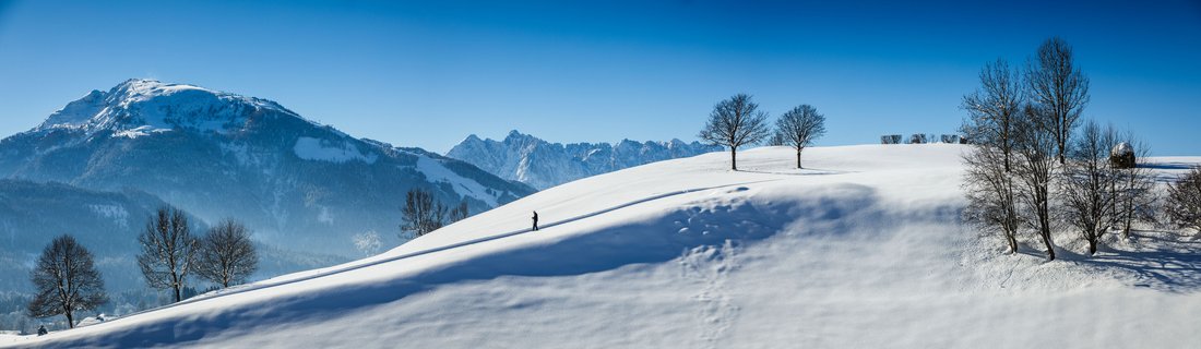 Winterwandern mit Panoramablick in Reit im Winkl