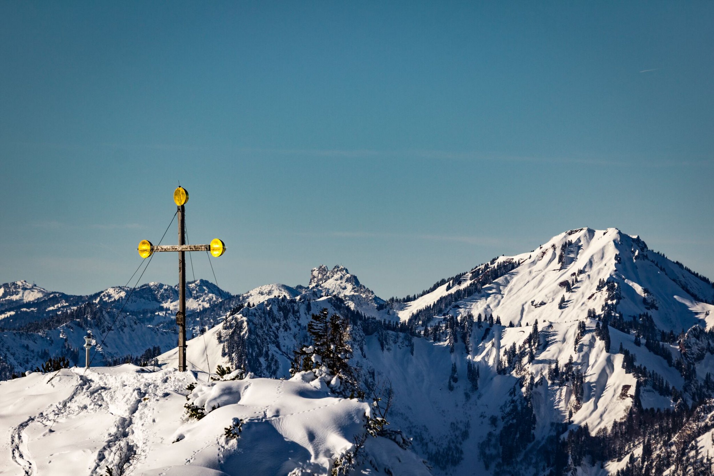 Rauschberg Gipfelkreuz im Winter