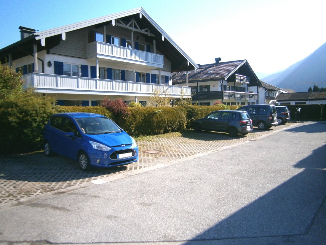 Haus mit Parkplatz - Ferienwohnung Hochlerchblick