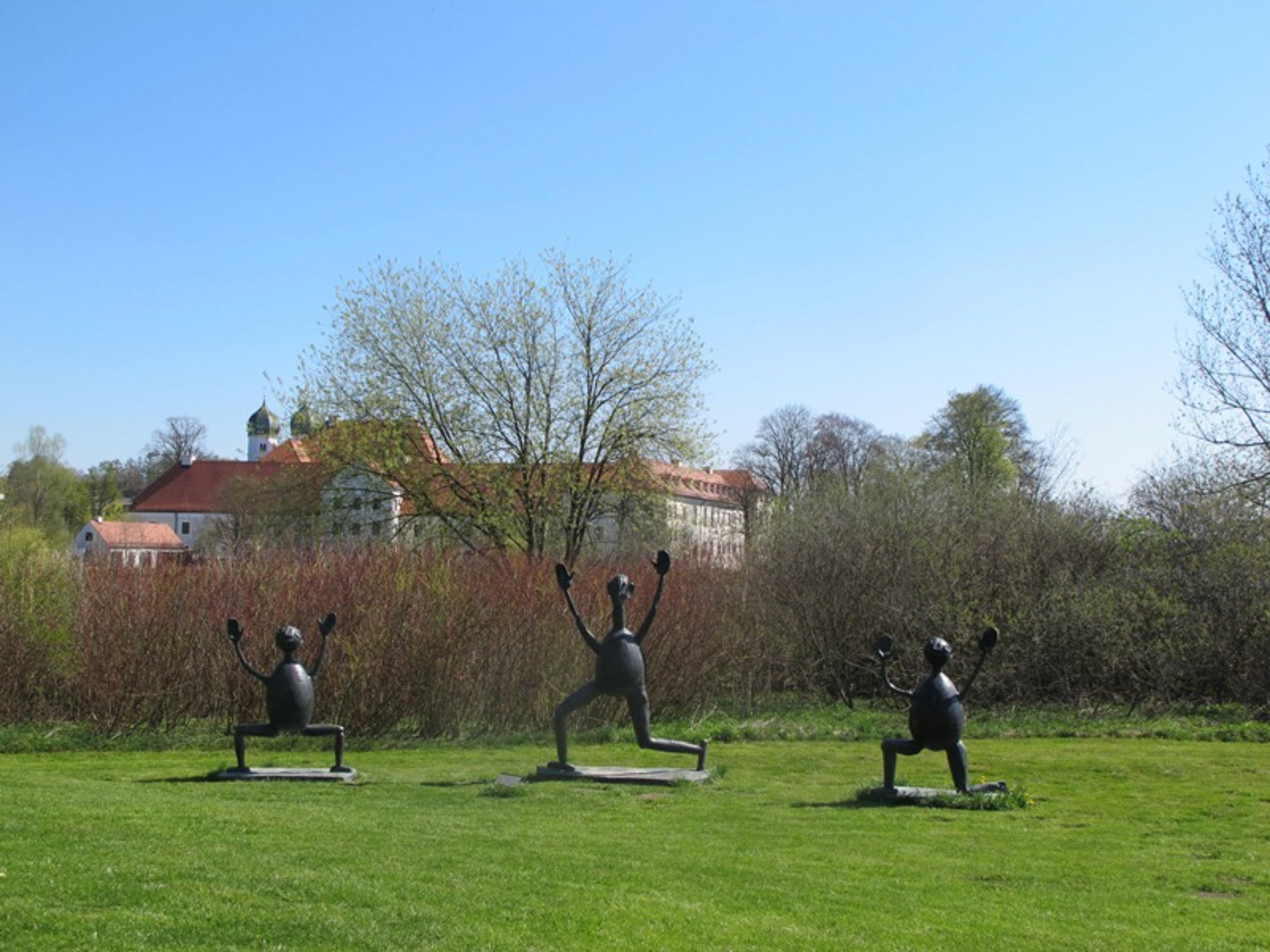 Heinrich Kirchner Skulpturen am Kloster Seeon
