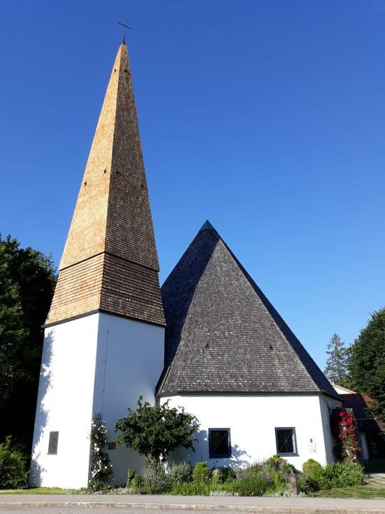 Evang. Ewigkeitskirche Übersee