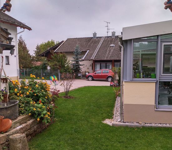 Seitlicher Garten