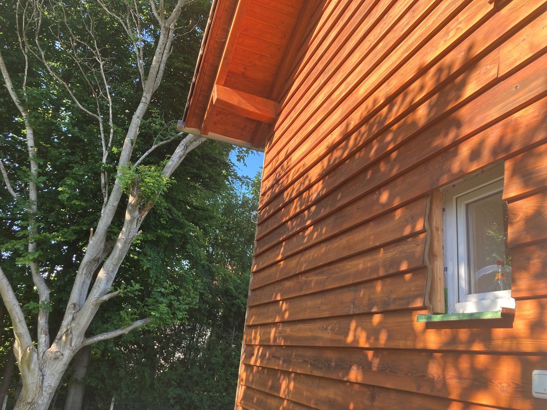Tu Casa Westseite Blick zur Garten Nordseite