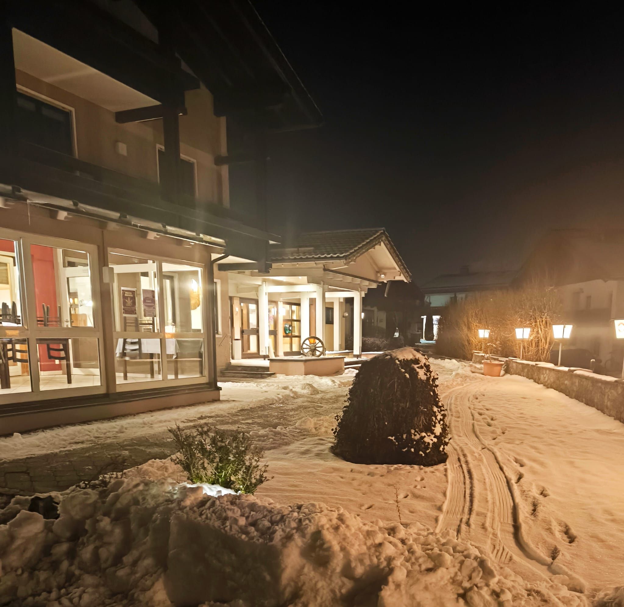 Aussenansicht abens Winter