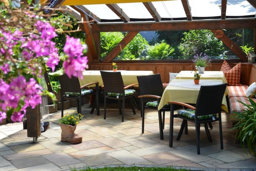 Terrasse im Sommer