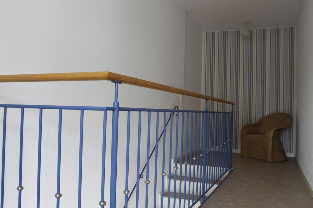 Treppenhaus zur Ferienwohnung im 1. Stock