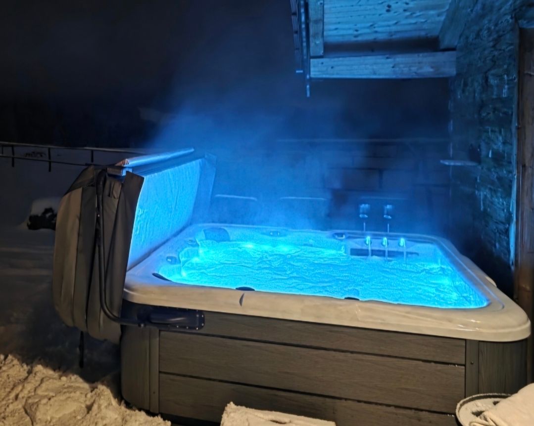 Whirlpool im Winter