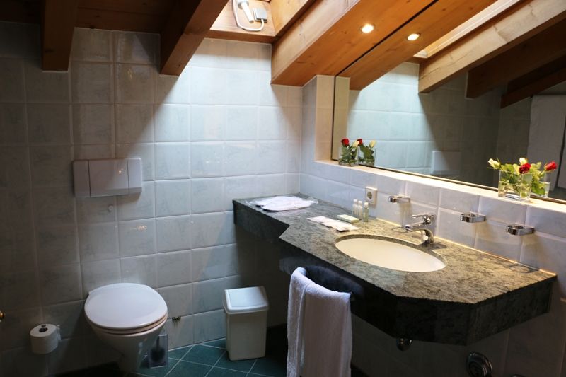 eines unserer Badezimmer