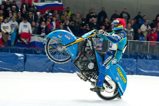 Fahrer Ice Speedway in Inzell Max Aicher Arean