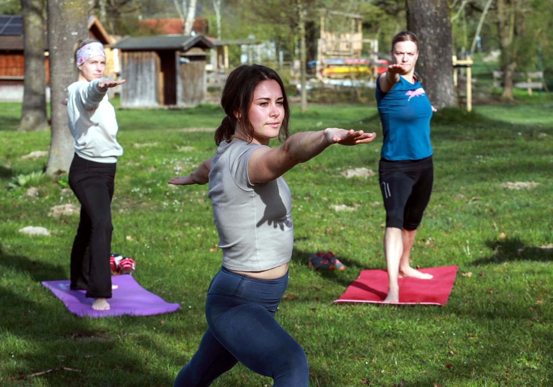 YOGA & Paint