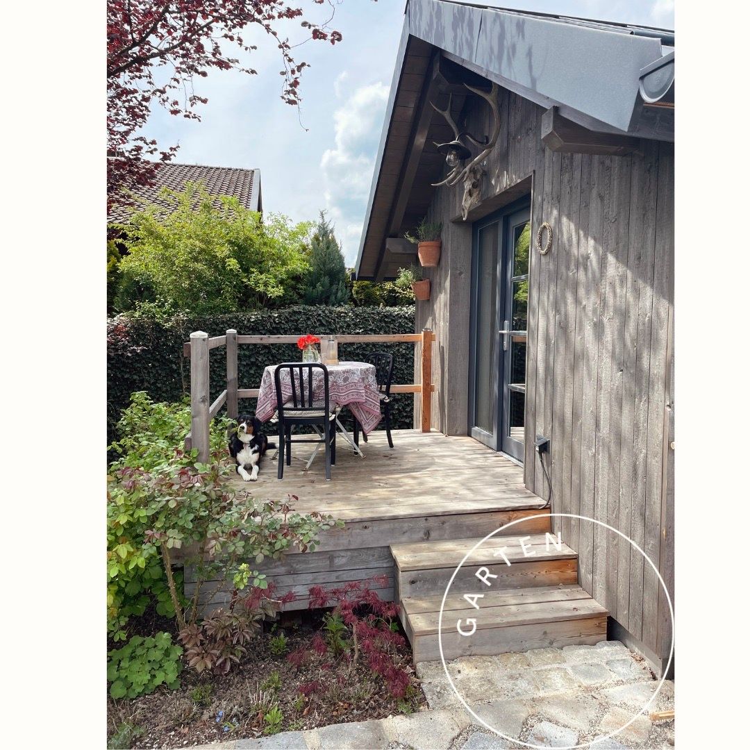 Freisitz zum geschützt draußen Sitzen im Grünen