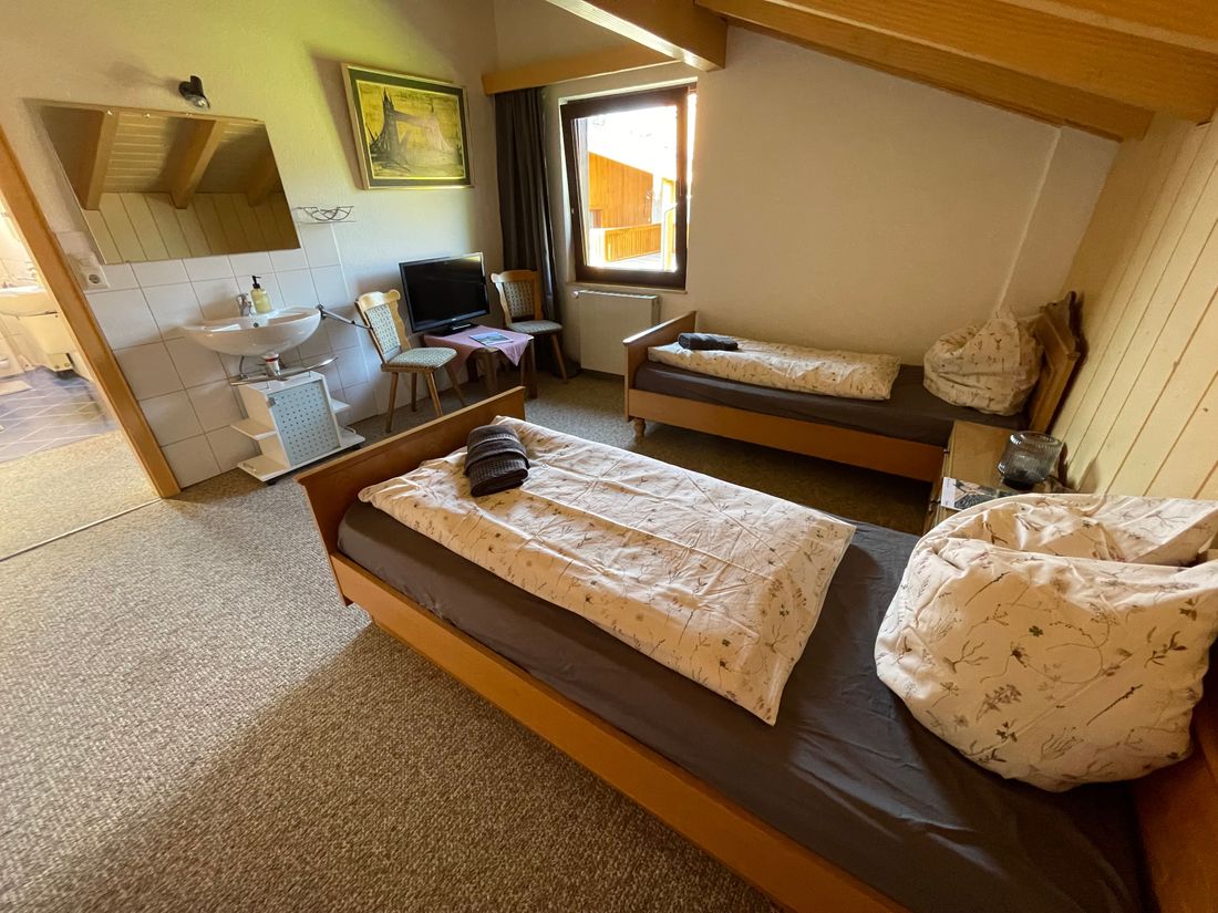 Schlafzimmer 2 Fewo Bergtraum