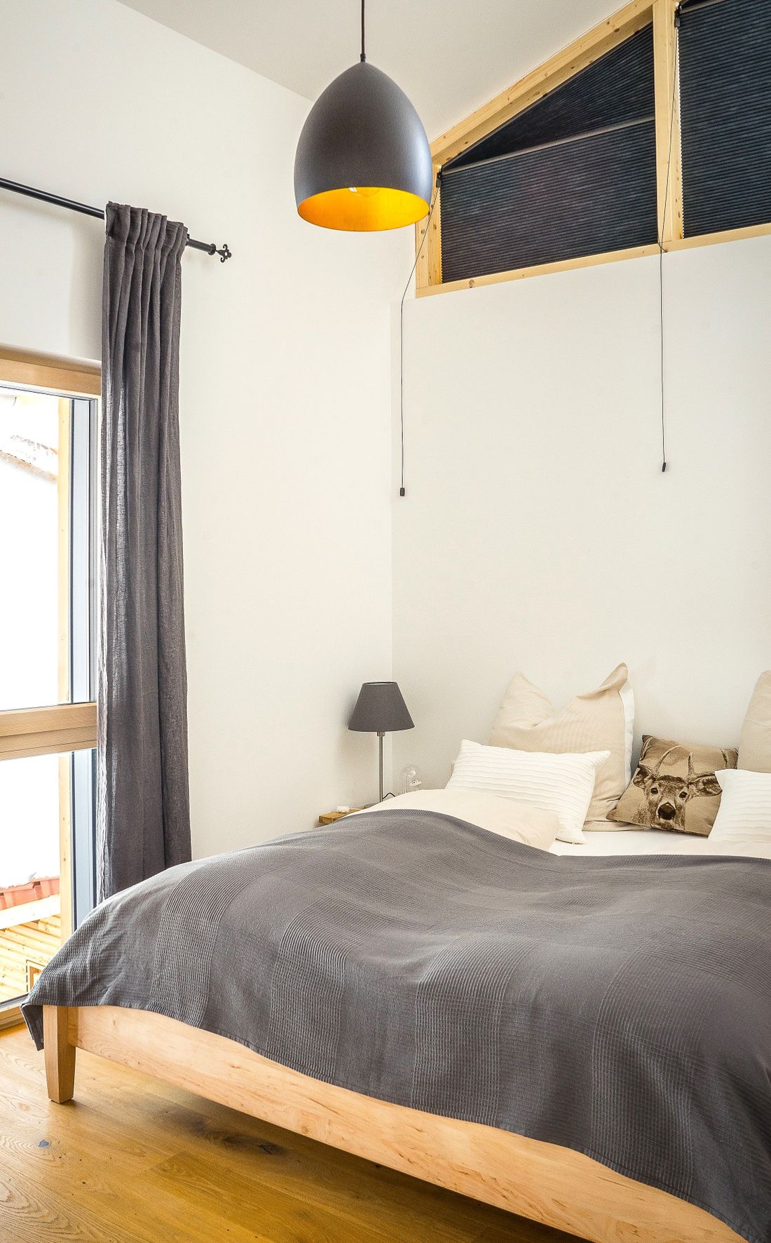 Schlafzimmer im OG