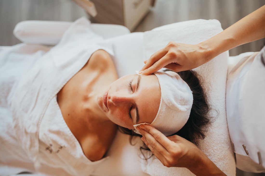 Individuelle Anwendungen und exklusive Pflege mit Dr. Spiller