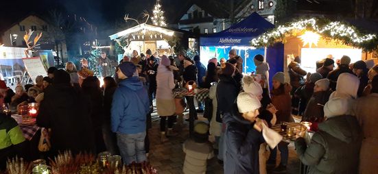 FotoAdventaufdemMarktplatz2025