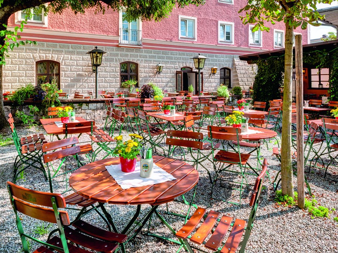 biergarten-pfaubraeu