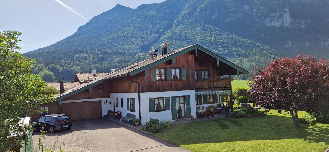 Haus mit Balkon der Ferienwohnung
