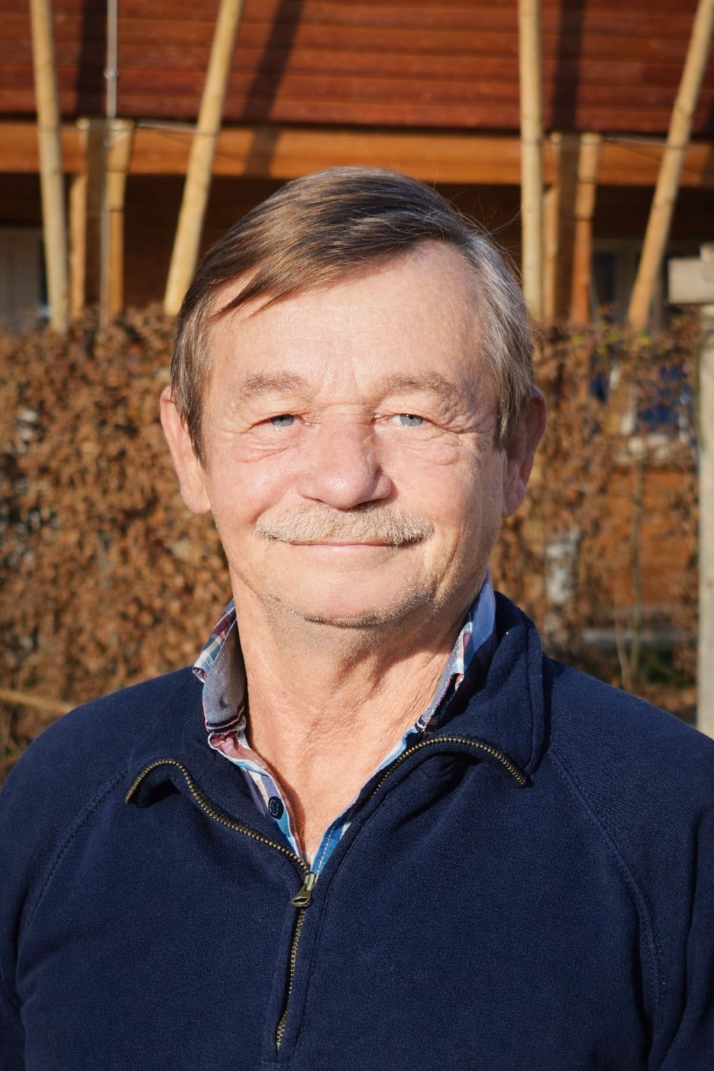 Hinterschnaiter, Josef verbessert