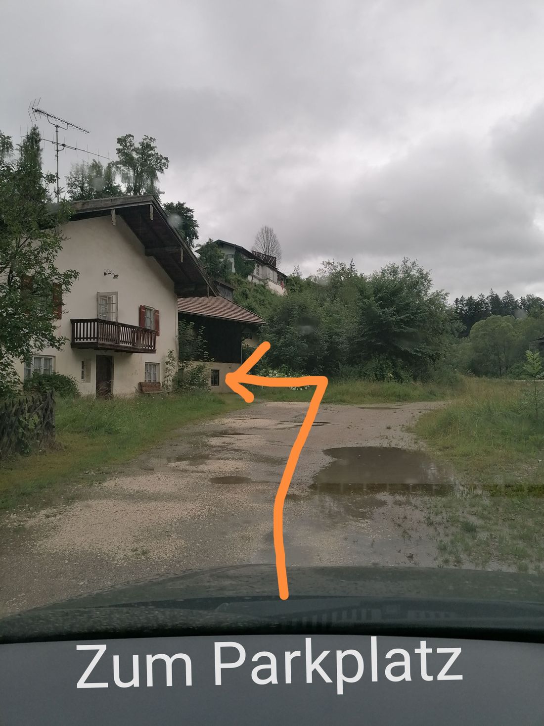Zum Parkplatz