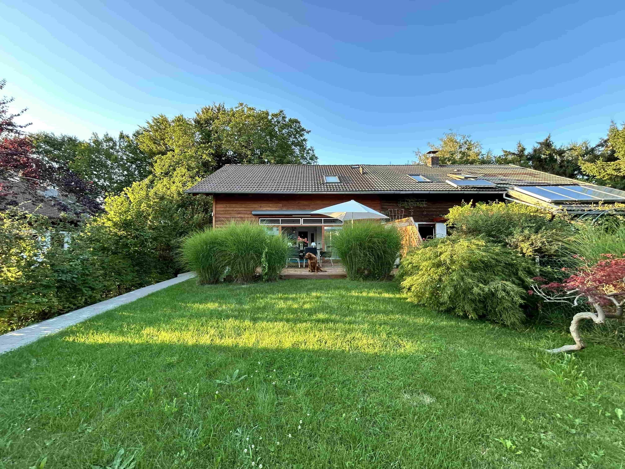 Haus Gartenansicht Süd