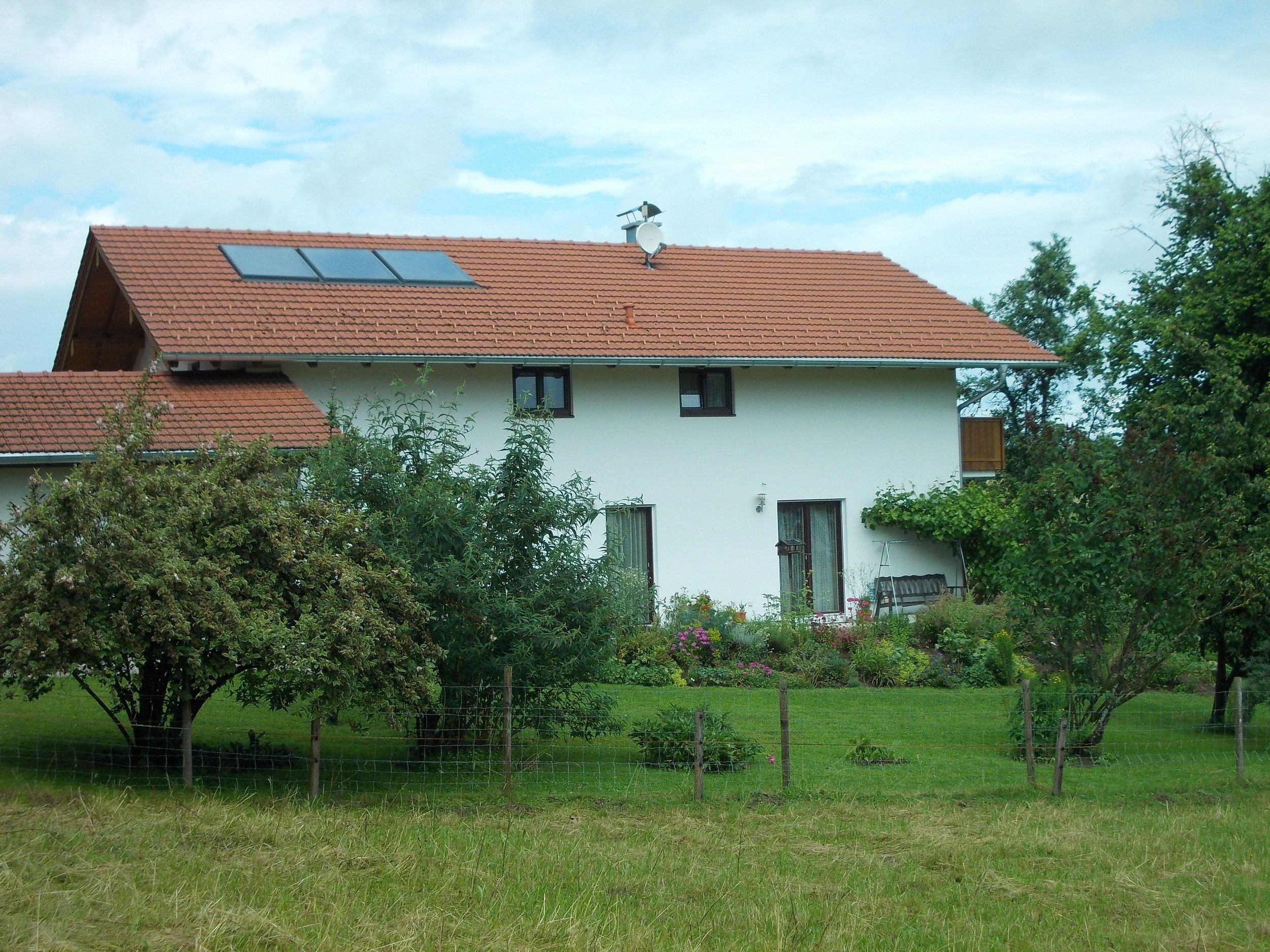 Hausansicht Süd Sommer