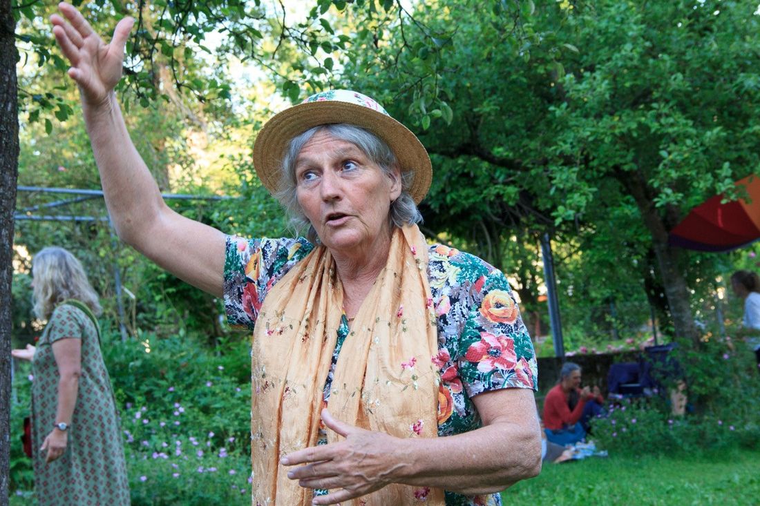 Frau Hartmann