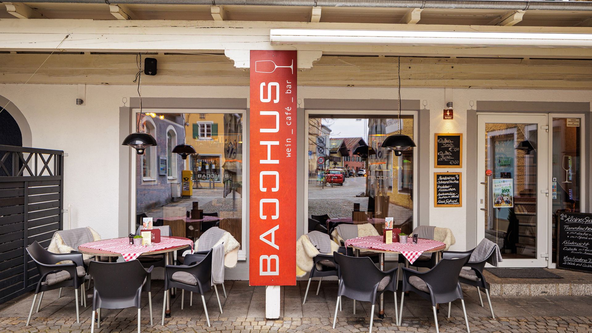 Bacchus - Wein, Bar, Vinothek