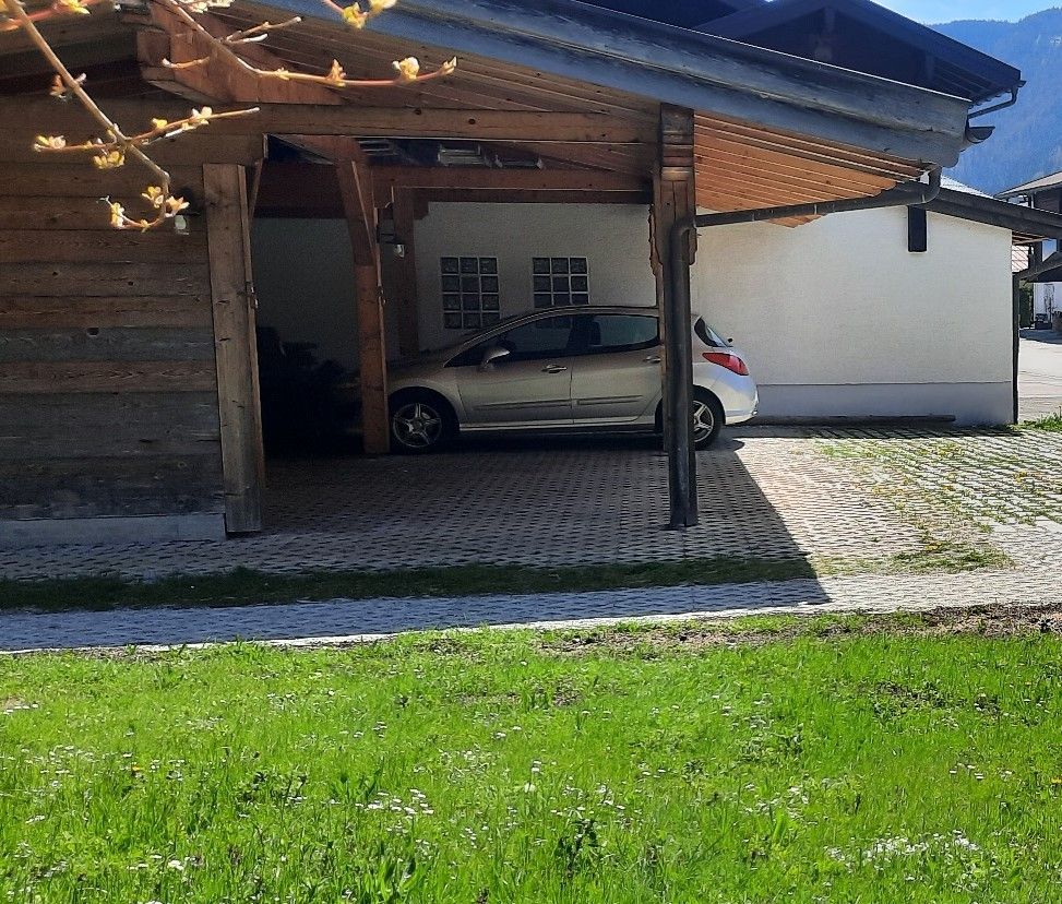 Carport