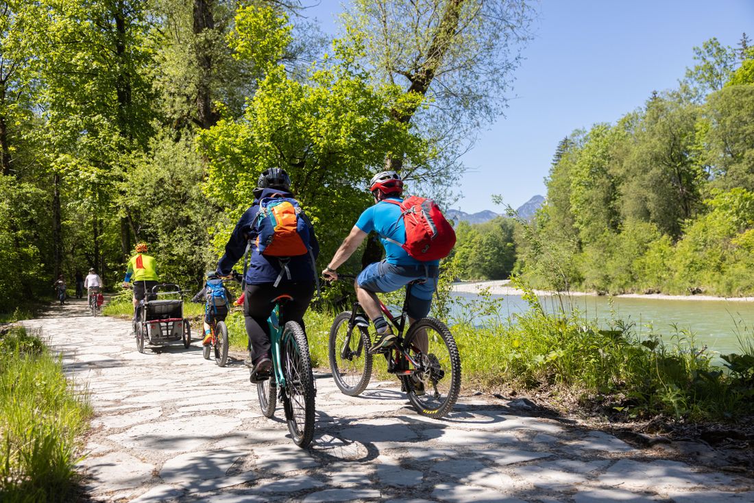 Radln auf dem Achendamm