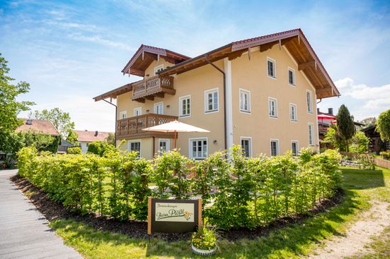 Haus "Beim Plößl" im Zentrum von Truchtlaching