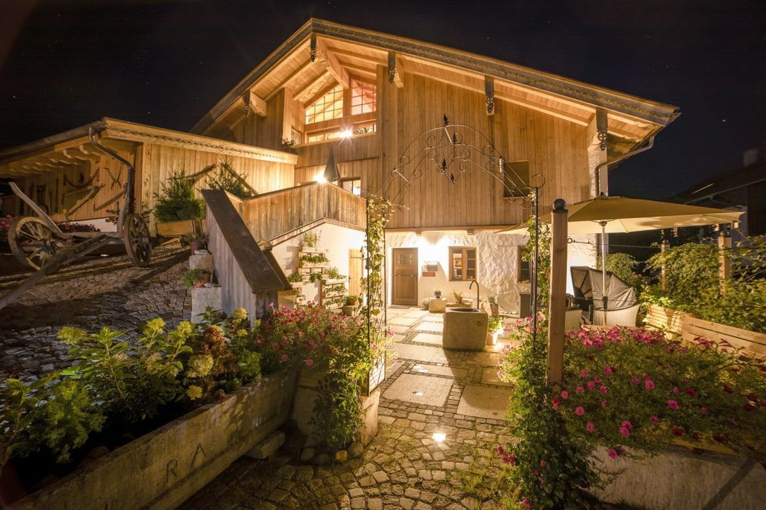Göllner Hof Abendstimmung