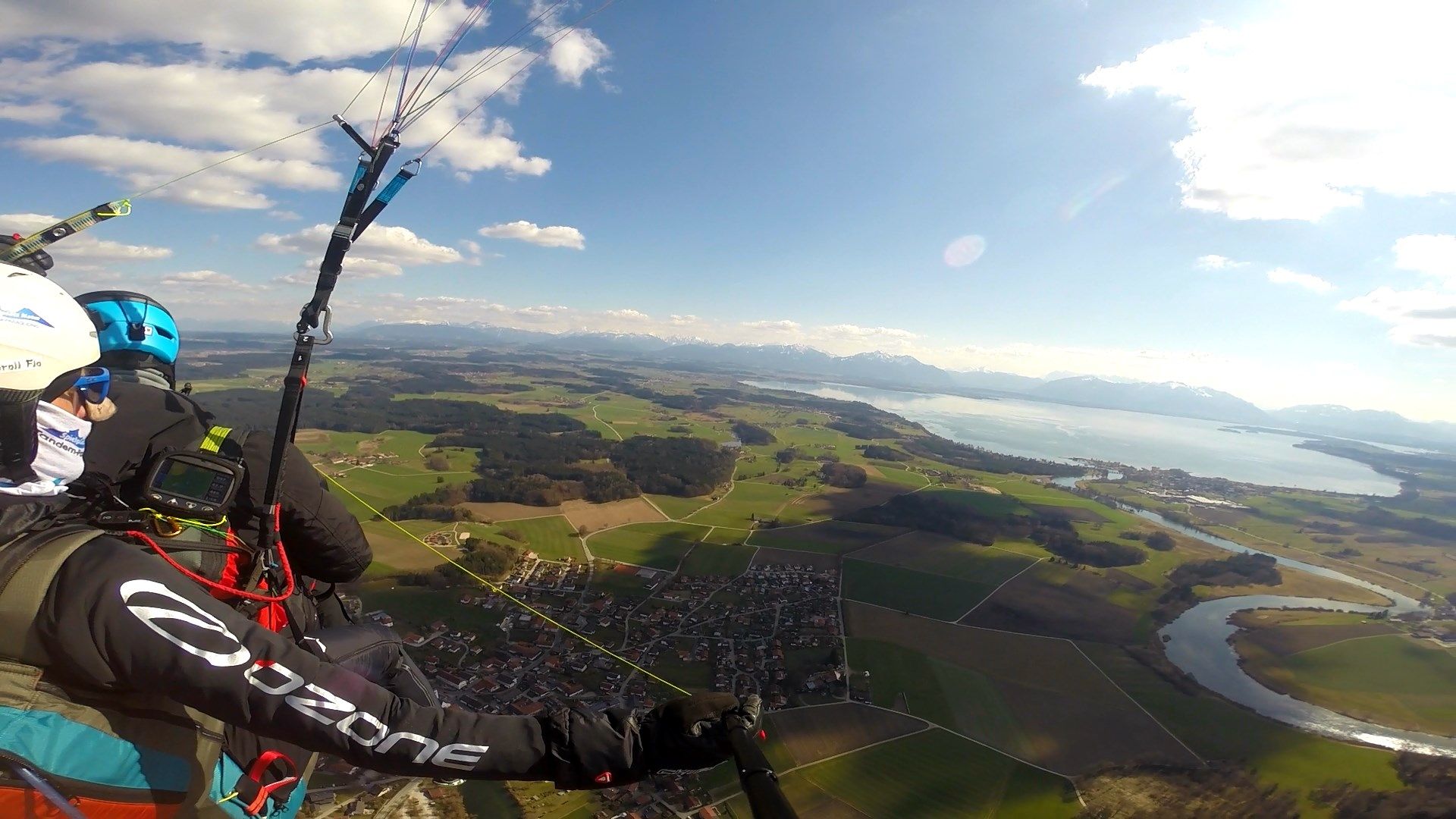 Spielplatz Natur - Gleitschirmfliegen