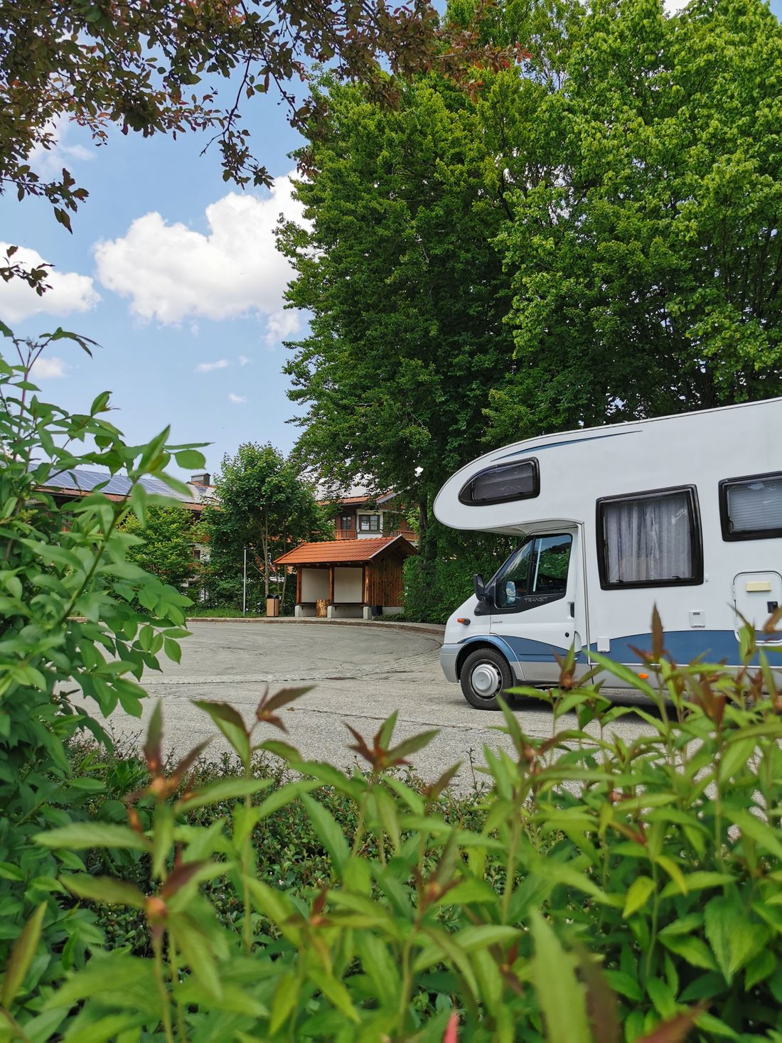 Wohnmobilstellplatz (2)