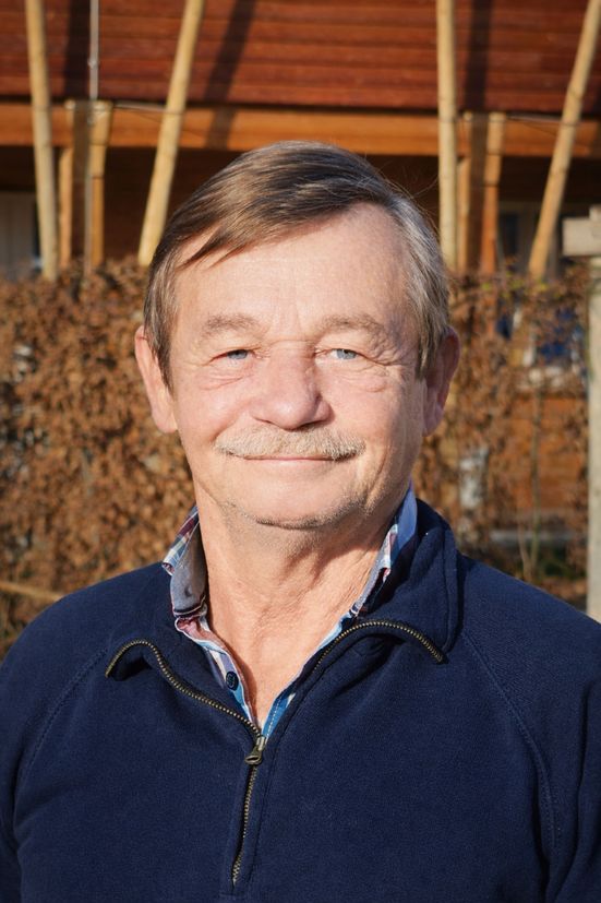 Hinterschnaiter, Josef verbessert