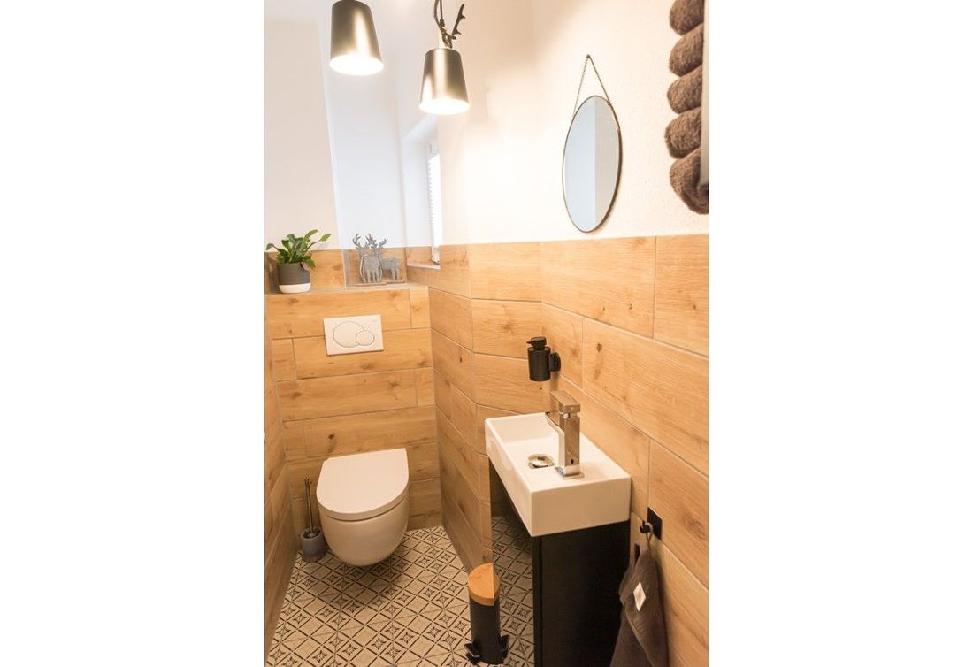 Separates Gäste WC im Erdgeschoss