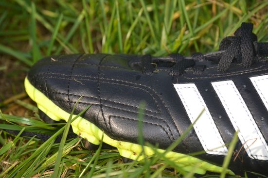 Sportschuh