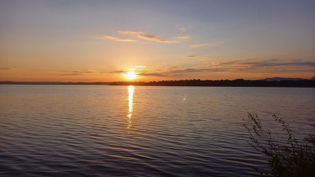 Sonnenaufgang am Chiemesee