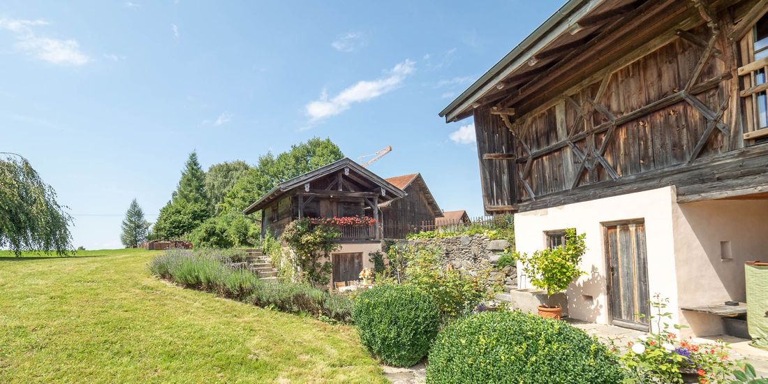 Senkterrasse aus Osten