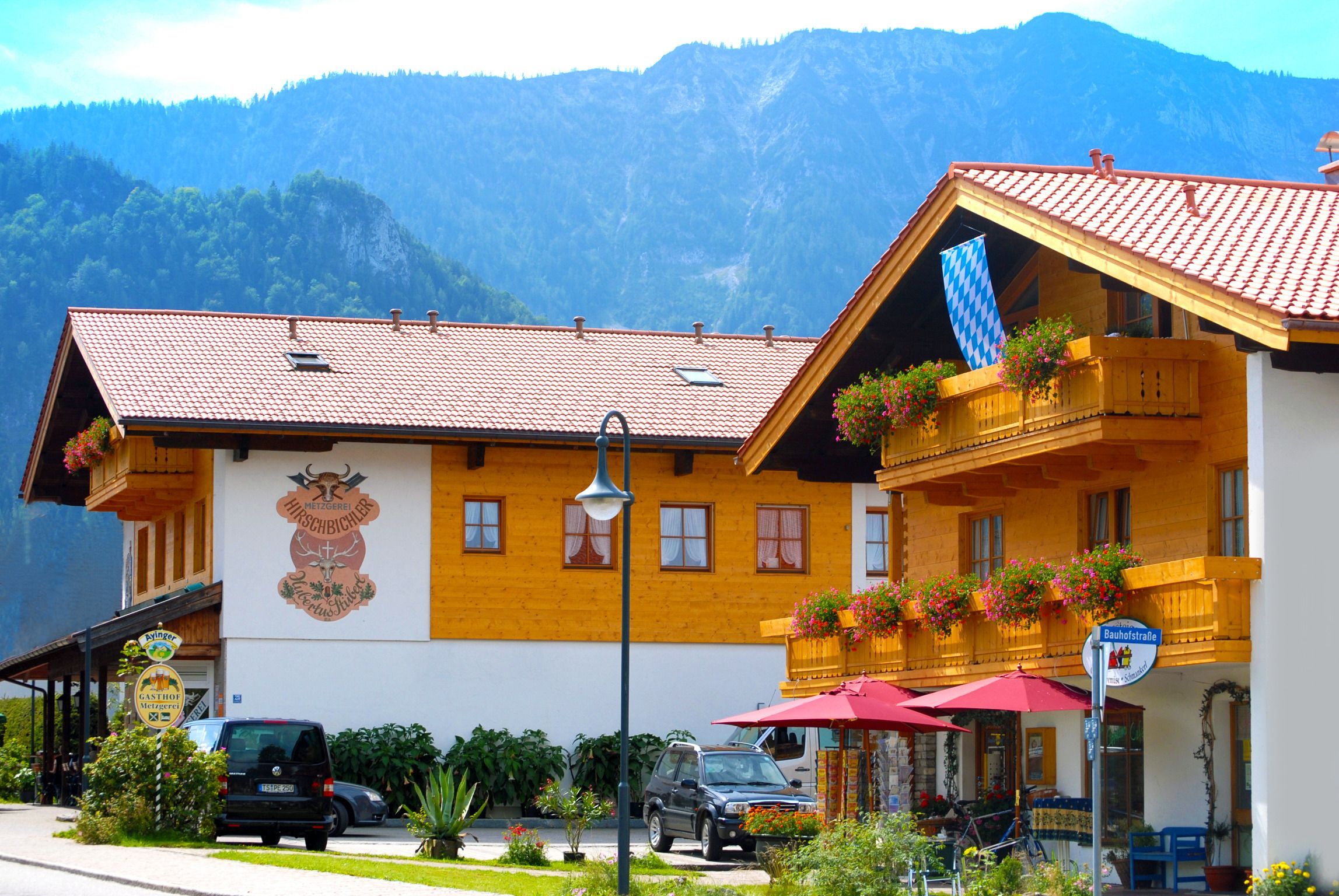 Gasthof Hirschbichler mit Gästehaus