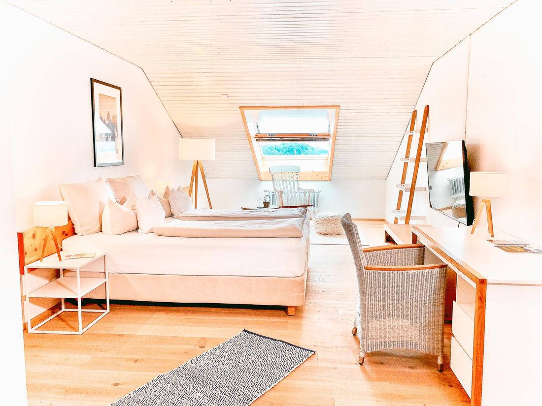 Dachzimmer Seeseite