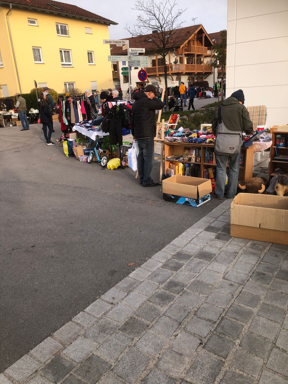 Schwarzmarkt 2