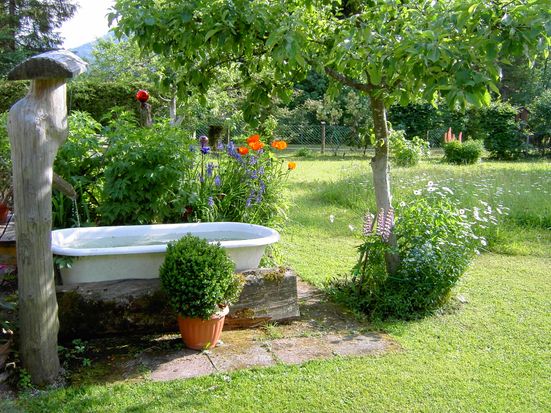 Garten mit Liegewiese