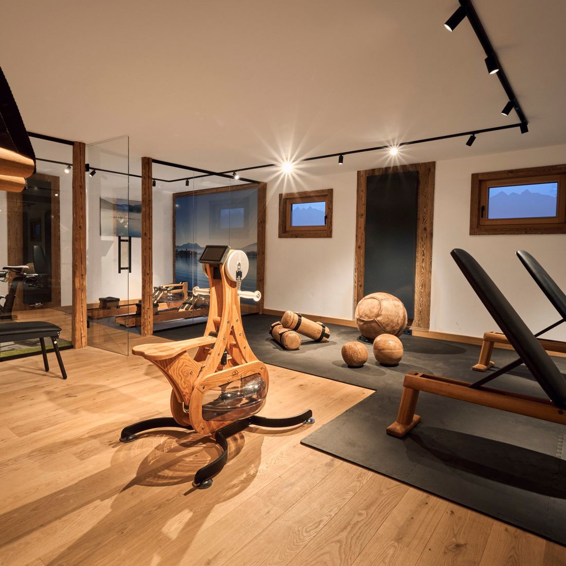 activechalets six.nine.eight alpfit Fitnessraum
