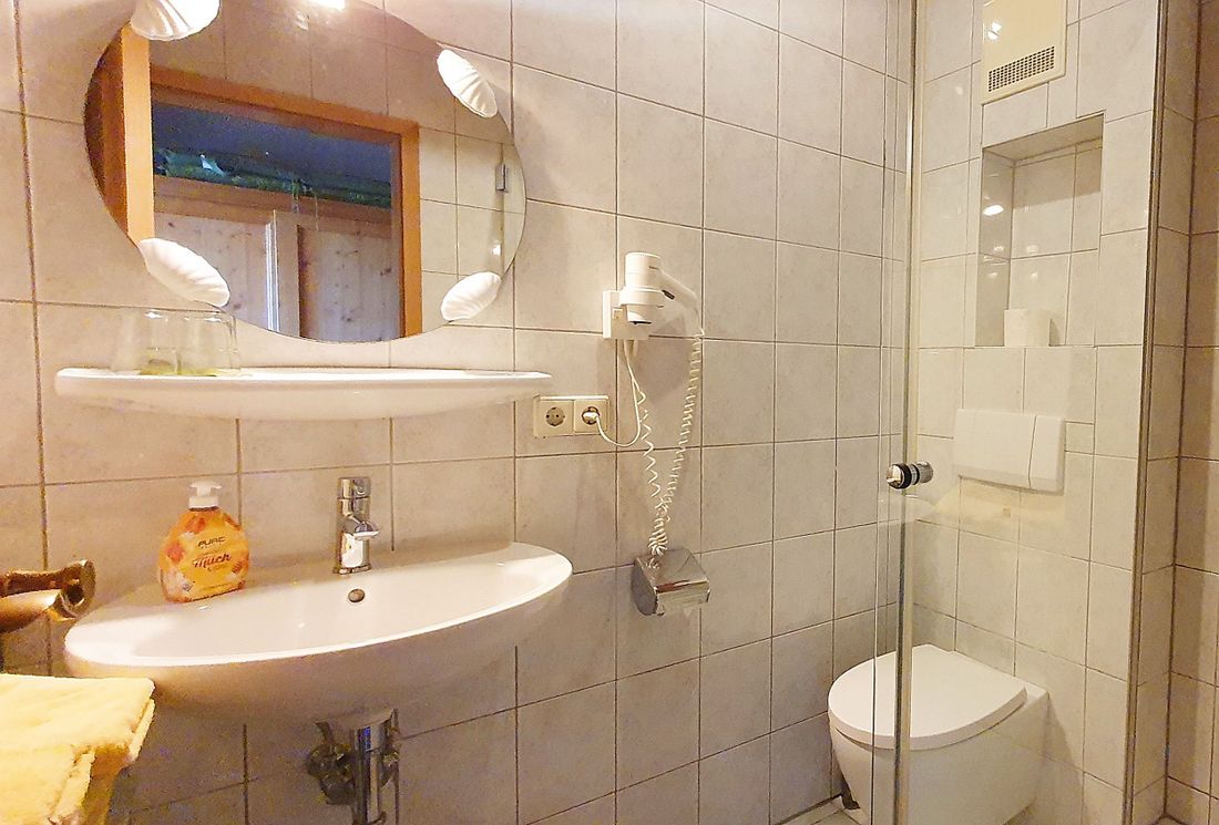 eines unserer Badezimmer