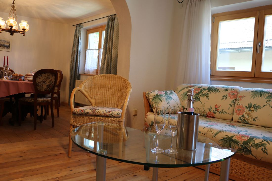 Wohnzimmer/Essbereich Fewo Sophie