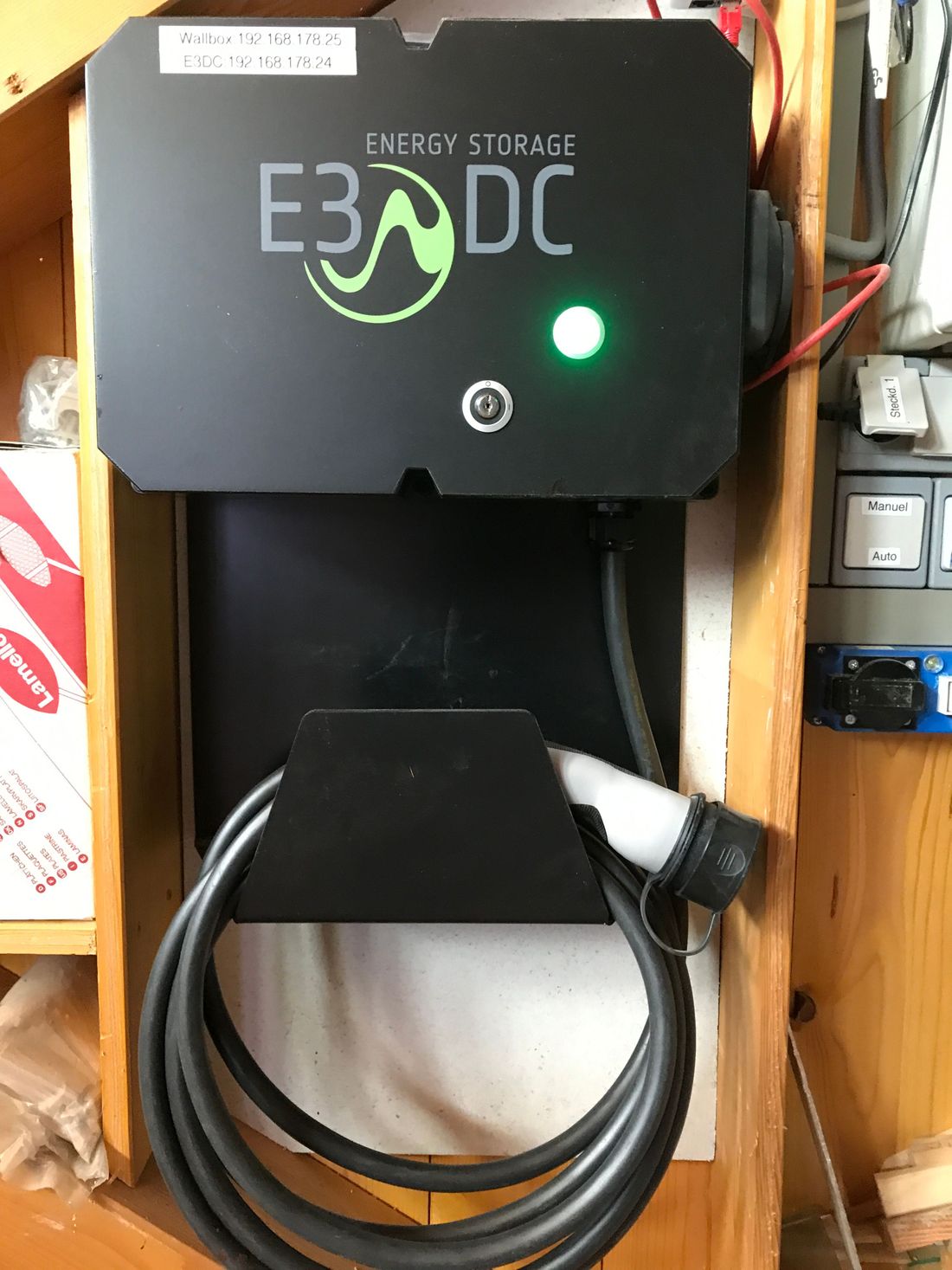 Pkw E-Ladestation 11 kWh