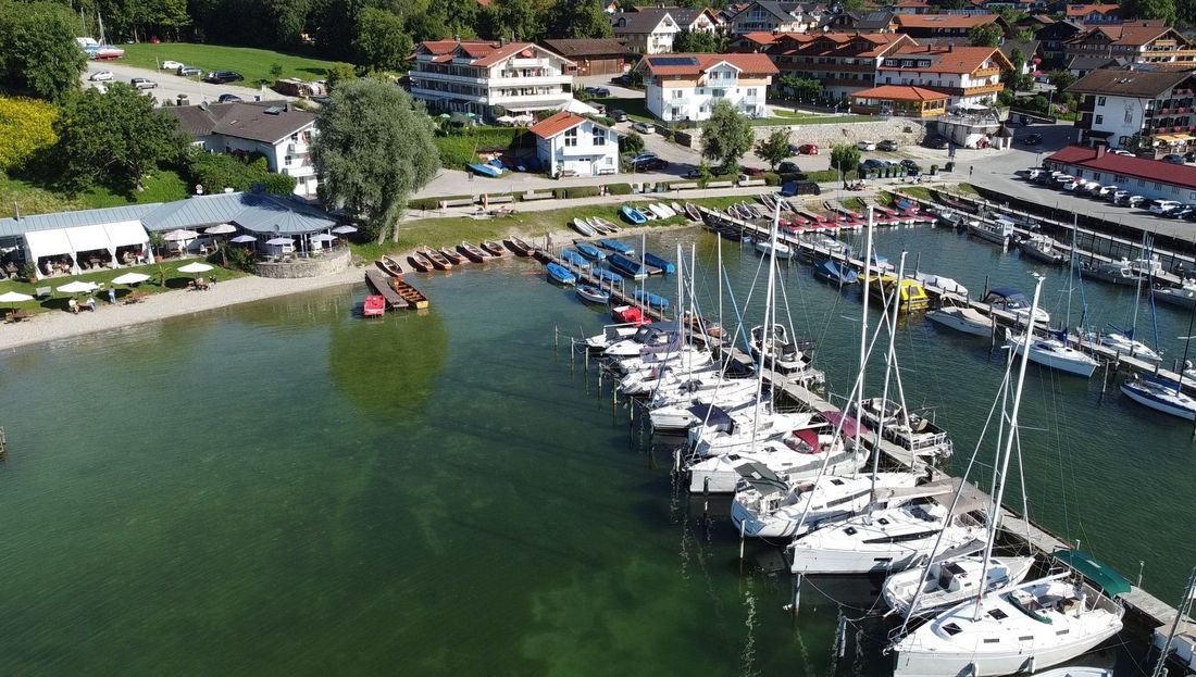 Hausansicht vom Hafen