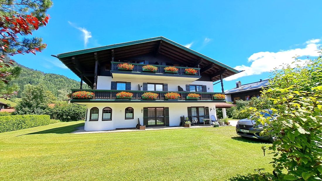 Das Haus Alpenland  - links unten die Wohnung 'Fleck'